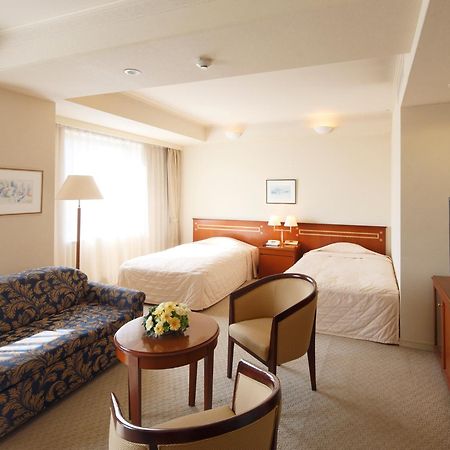 Hotel Crown Palais Kokura Kitakyushu Exterior foto