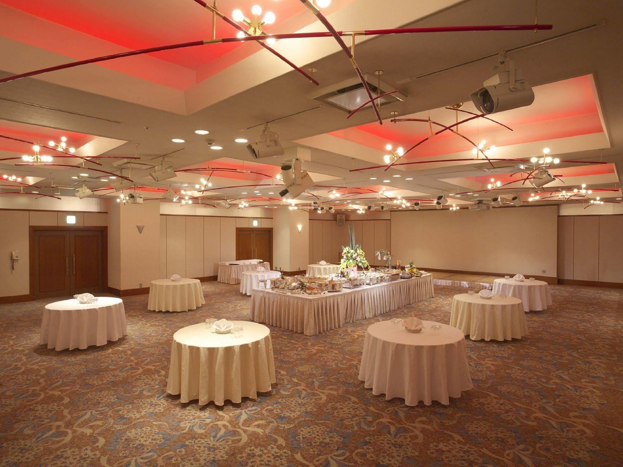 Hotel Crown Palais Kokura Kitakyushu Exterior foto